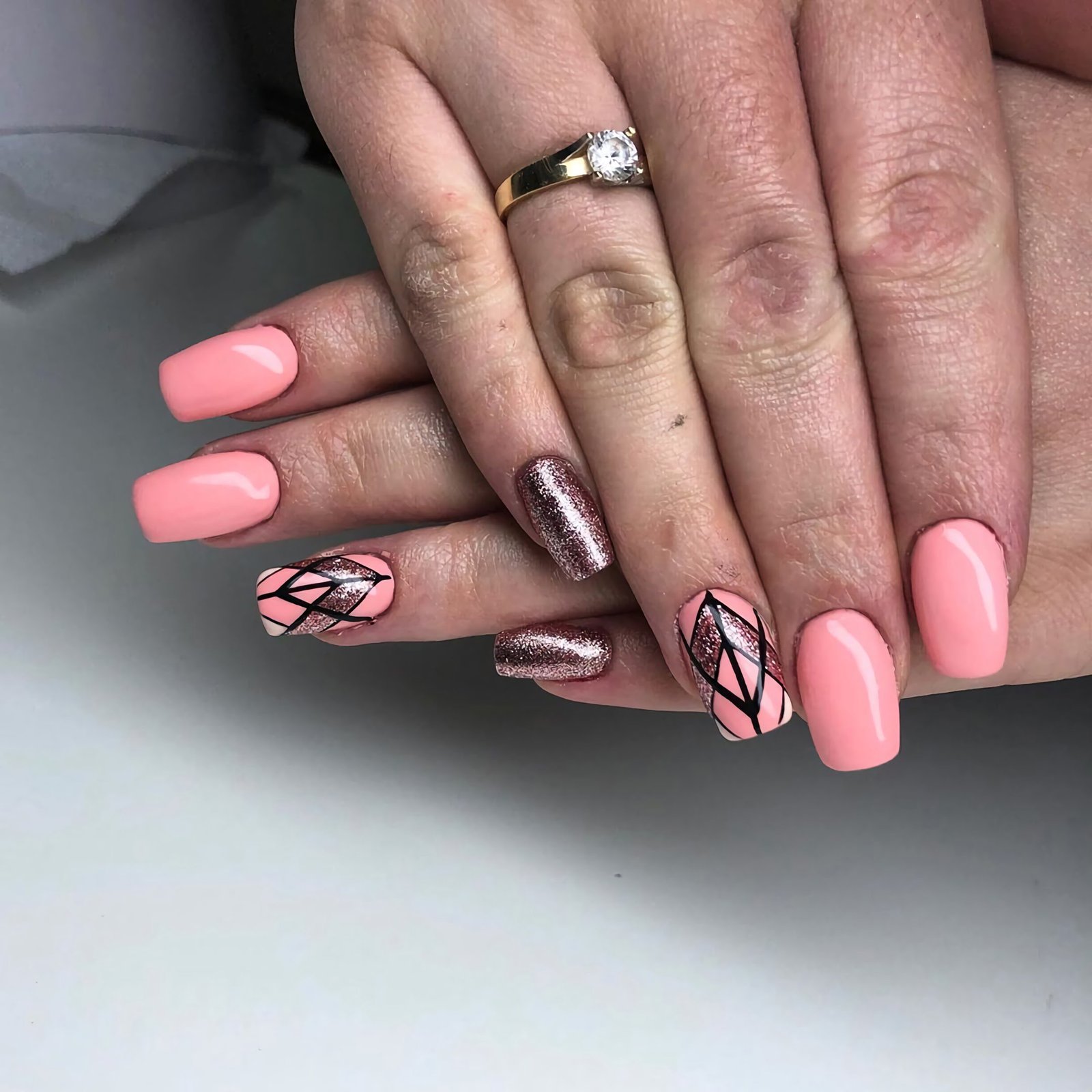 gel polish nails with geometric manicure