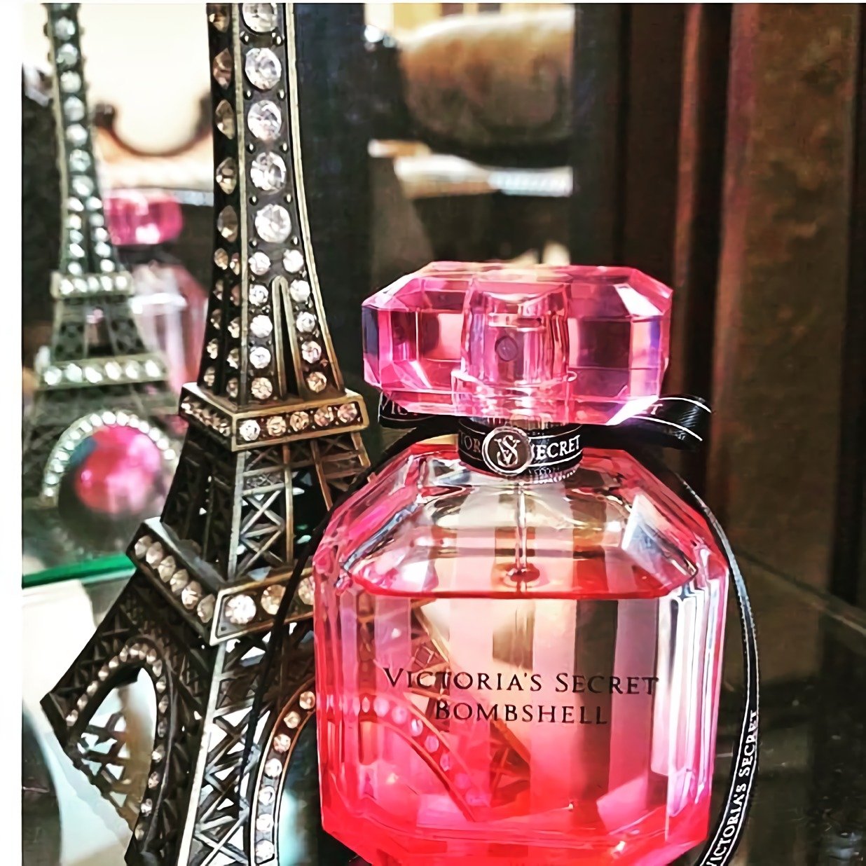 стойкий женский парфюм Victoria's Secret Bombshell Eau De Perfum