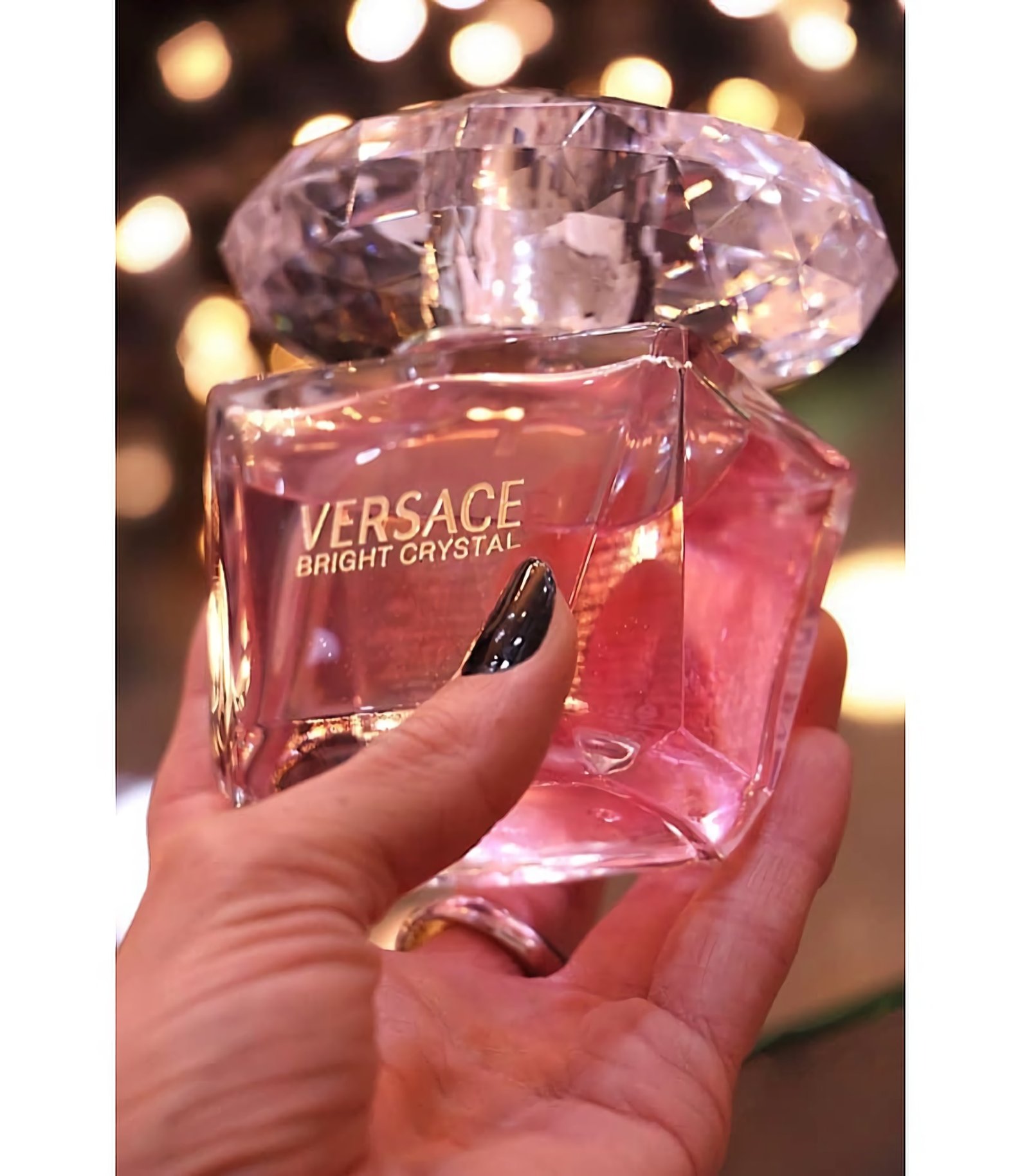 женская парфюмированная вода с восточным ароматом Versace Bright Crystal