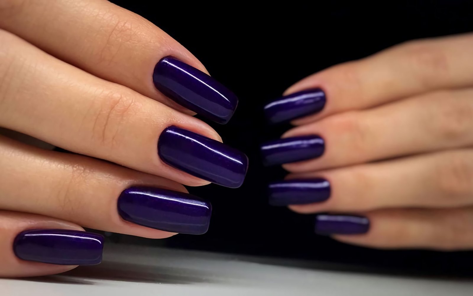 фиолетовые металлические ногти
